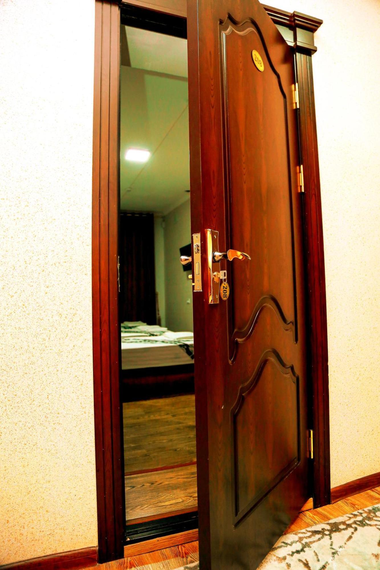 Hotel Mir Адрес Abu Ali Ibn Sino 4A Bukhara Exterior photo